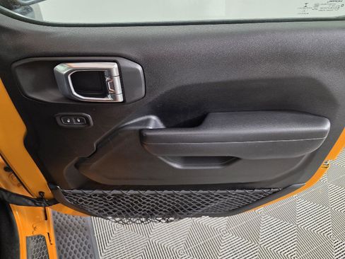 Used 2021 Jeep Wrangler Unlimited Sport image 24