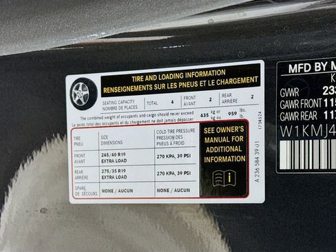 Used 2024 Mercedes-Benz CLE 300 4MATIC Coupe image 37