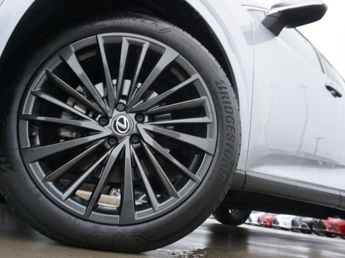 Certified 2025 Lexus RX 350 Premium image 11