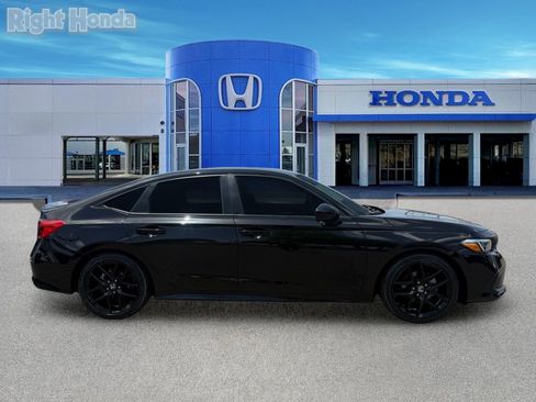 Used 2022 Honda Civic Sport image 8