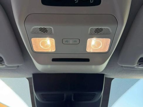 Used 2023 Ford Transit 350 XLT RWD image 25