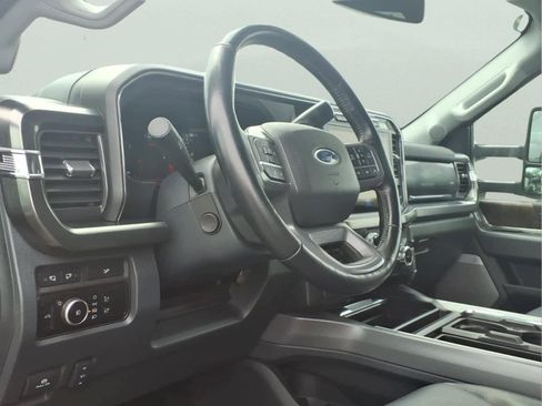 Used 2024 Ford F250 Lariat AWD/4WD image 14