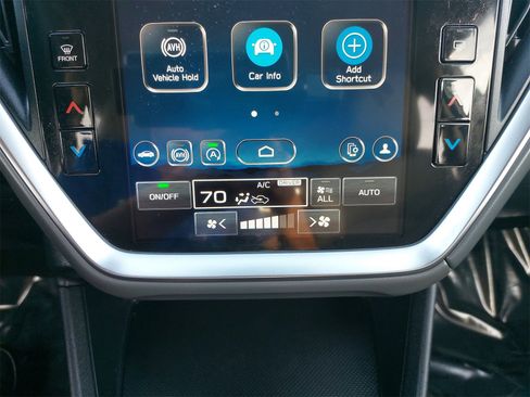 Used 2024 Subaru Crosstrek 2.0i Premium image 22