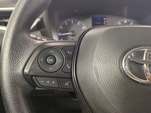 Used 2024 Toyota Corolla LE FWD image 30