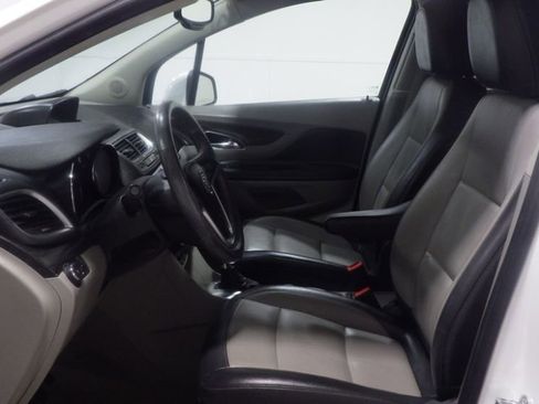 Used 2016 Buick Encore Premium image 8