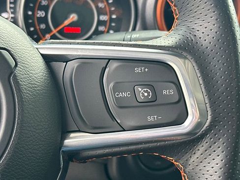 Used 2023 Jeep Gladiator Mojave w/ Cold Weather Group image 30