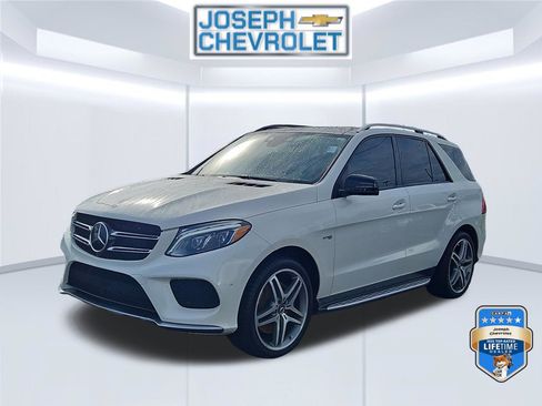 Used 2018 Mercedes-Benz GLE 43 AMG 4MATIC image 2