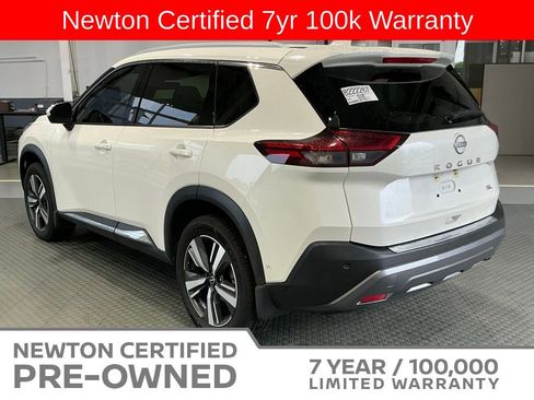 Used 2023 Nissan Rogue SL w/ SL Premium Package FWD image 17