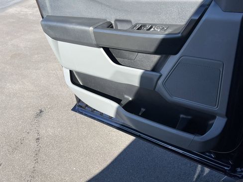 Certified 2022 Ford F150 XL w/ Equipment Group 101A High image 18