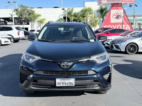 Used 2018 Toyota RAV4 LE image 3