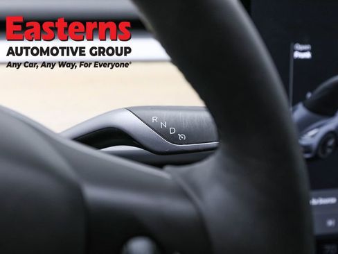 Used 2021 Tesla Model 3 Standard Range Plus image 13