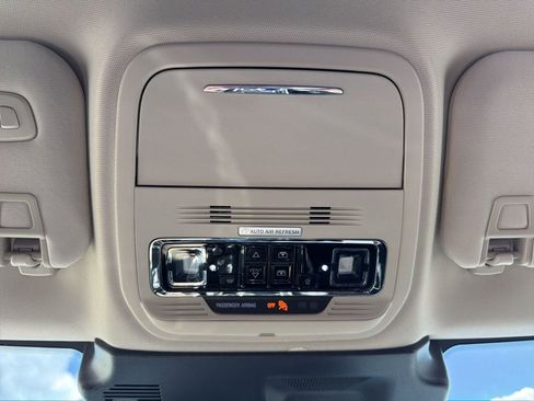 Certified 2023 Lincoln Corsair Reserve w/ Equipment Group 202A AWD/4WD image 37