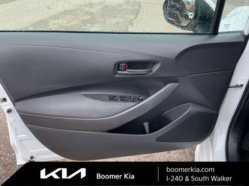 Used 2024 Toyota Corolla LE image 16