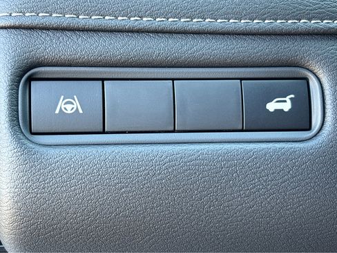 New 2026 Nissan Armada Platinum image 11