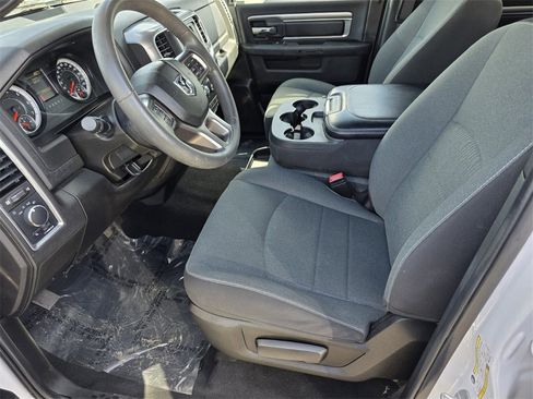 Used 2022 RAM 1500 Classic Warlock image 9