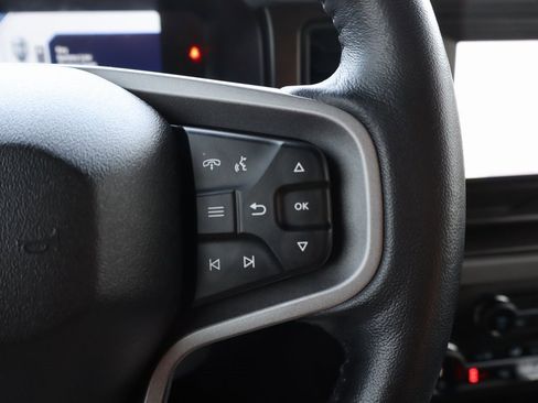 Used 2023 Ford Bronco Big Bend image 11