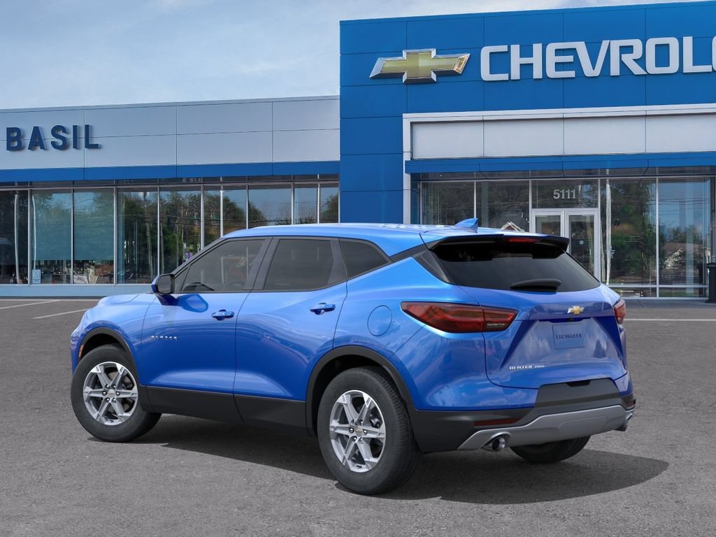 New 2026 Chevrolet Blazer LT AWD/4WD image 3