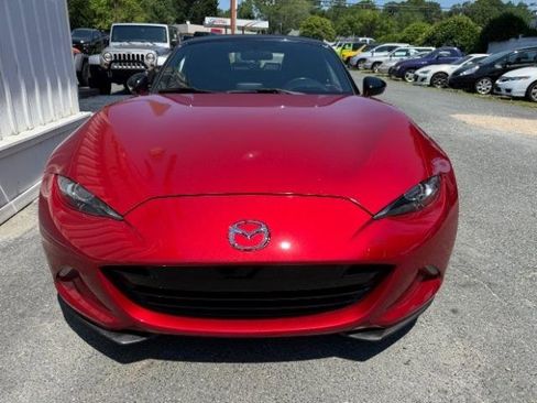 Used 2016 MAZDA MX-5 Miata Club RWD image 12