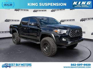 Used 2020 Toyota Tacoma TRD Off-Road video 1