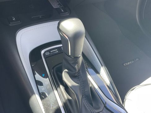 Used 2025 Toyota Corolla XSE image 8