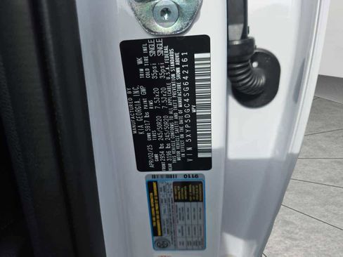 Used 2025 Kia Telluride SX X-Line image 33