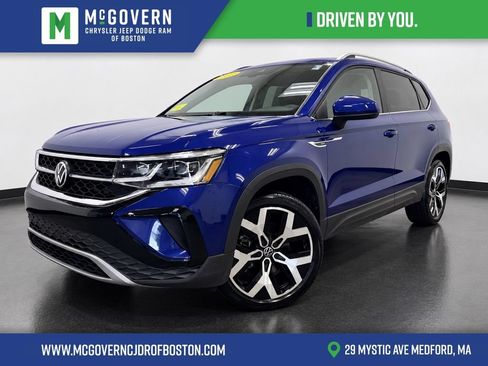 Used 2022 Volkswagen Taos SEL AWD/4WD image 1