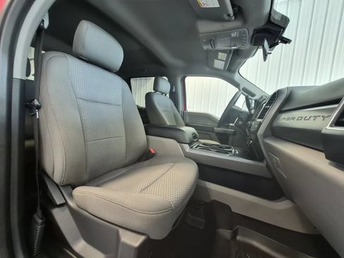Used 2020 Ford F350 XLT w/ XLT Premium Package AWD/4WD image 24
