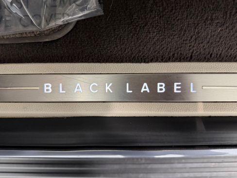 Used 2019 Lincoln Navigator Black Label w/ Cargo Package image 5