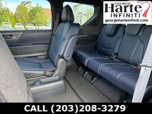 New 2026 INFINITI QX80 4WD w/ Sport Exterior Package image 16