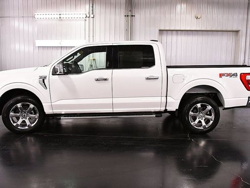 Used 2022 Ford F150 Lariat w/ Equipment Group 502A High image 4