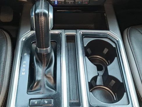 Used 2018 Ford F150 Platinum w/ Equipment Group 701A Luxury AWD/4WD image 6