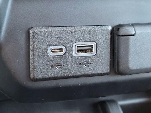 Used 2020 GMC Sierra 2500 Denali w/ Denali Ultimate Package image 37