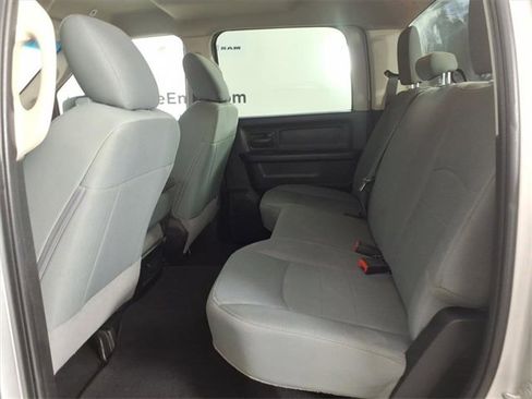 Used 2018 RAM 1500 Express image 17