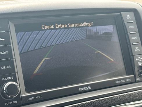 Used 2019 Dodge Grand Caravan SXT FWD image 20