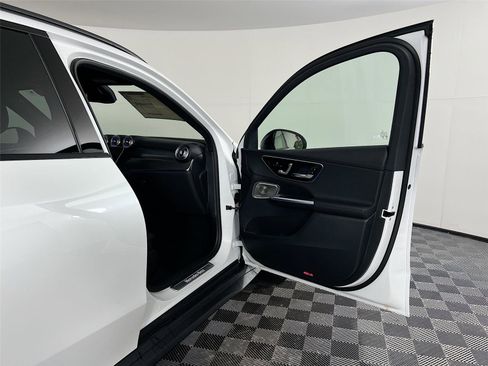 New 2026 Mercedes-Benz GLC 300 4MATIC image 27