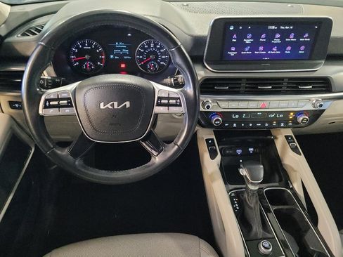 Used 2022 Kia Telluride S FWD image 22