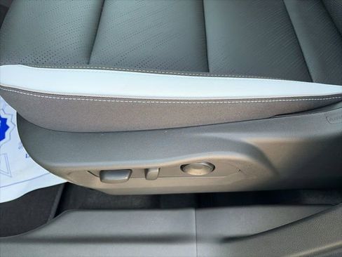 New 2026 Buick Envision Sport Touring AWD/4WD image 18