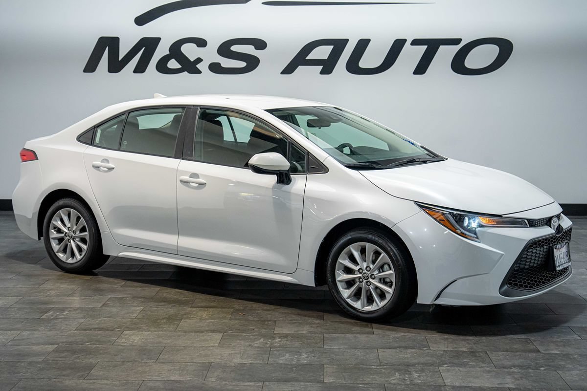 Used 2022 Toyota Corolla LE w/ LE Convenience Package FWD image 19
