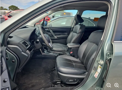 Used 2018 Subaru Forester 2.5i Touring AWD/4WD image 5