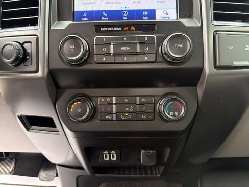 Used 2020 Ford F150 XLT w/ Equipment Group 302A Luxury image 24