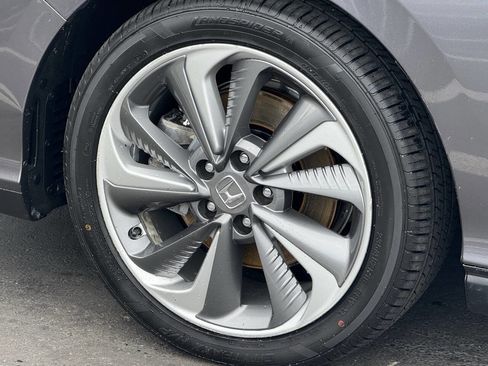 Used 2018 Honda Clarity Plug-In Hybrid image 14