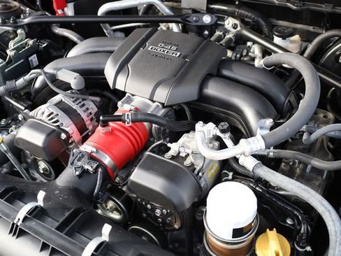 Used 2023 Toyota GR86 Premium image 9