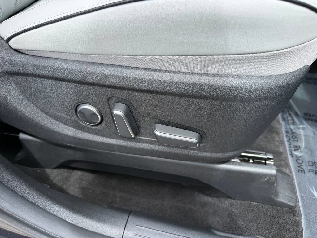 Used 2024 Hyundai Palisade SEL FWD image 45