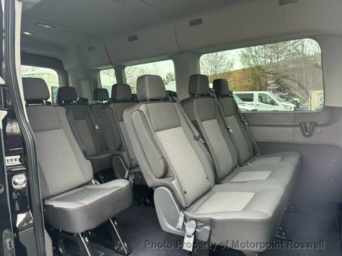 Used 2024 Ford Transit 350 XLT image 23