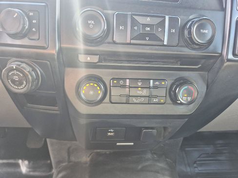 Certified 2018 Ford F150 XL w/ Equipment Group 101A Mid AWD/4WD image 6