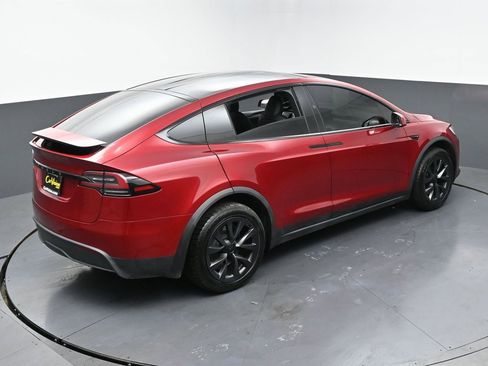 Used 2024 Tesla Model X image 41