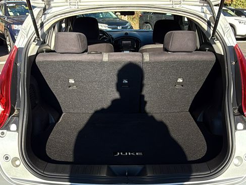 Used 2013 Nissan Juke SV image 25