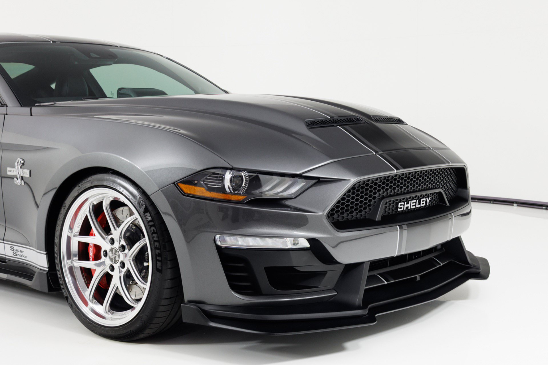 Used 2019 Ford Mustang GT Premium w/ GT Performance Package RWD image 59
