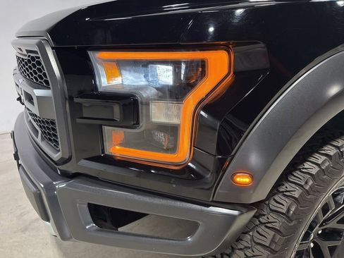Used 2018 Ford F150 Raptor w/ Equipment Group 802A Luxury AWD/4WD image 12