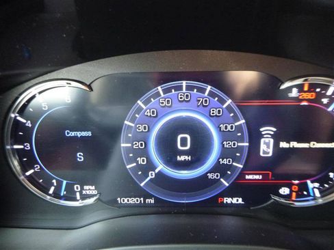 Used 2017 Cadillac Escalade Premium Luxury image 16